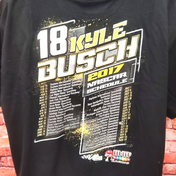NASCAR Kyle Busch #18 Bold Joe Gibbs Racing Black Tee Shirt 2017 Schedule - Picture 5 of 6